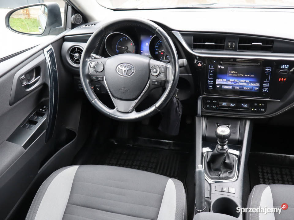 Toyota Auris 16 D4D tempomat śląskie Katowice sprzedam