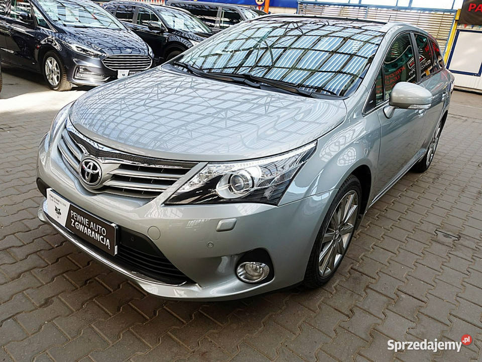 Toyota Avensis AutomatSZKLANY DACHSkóraNAaviLed Mysłowice