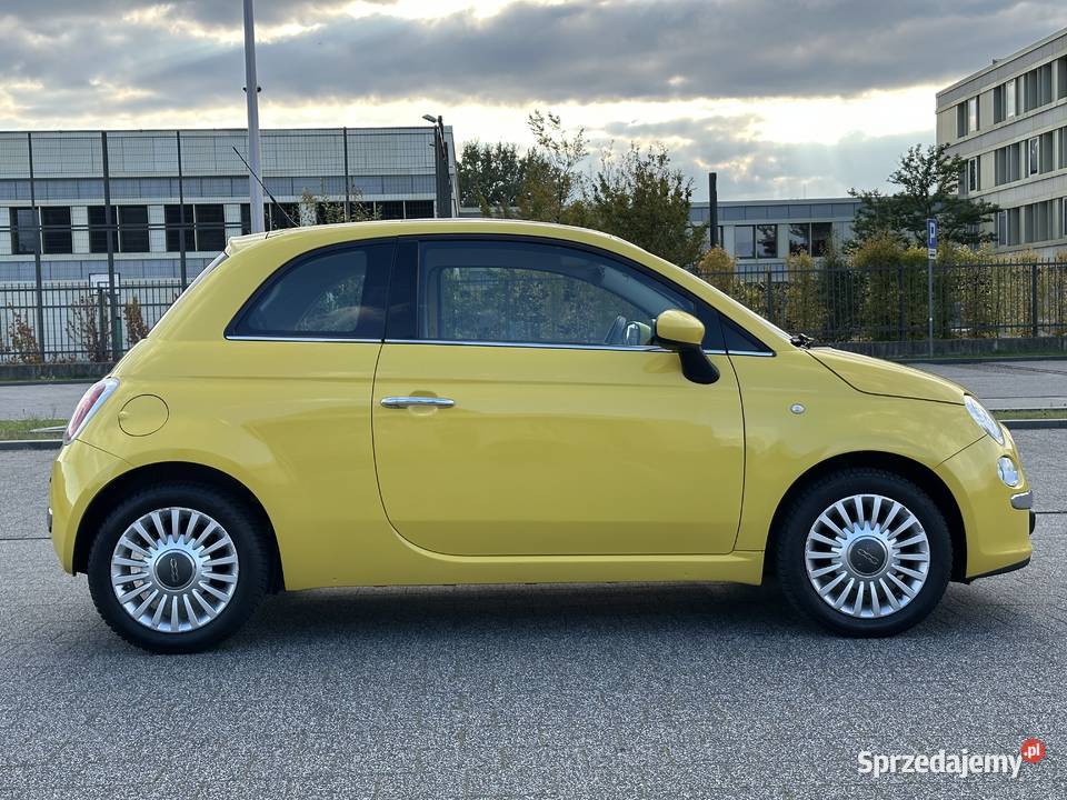 Piękny Fiat 500 12 benzyna klimatyzacja czujniki Warszawa