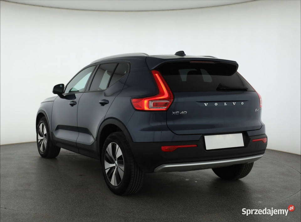 Volvo XC40 B4 światła przeciwmgielne Piaseczno