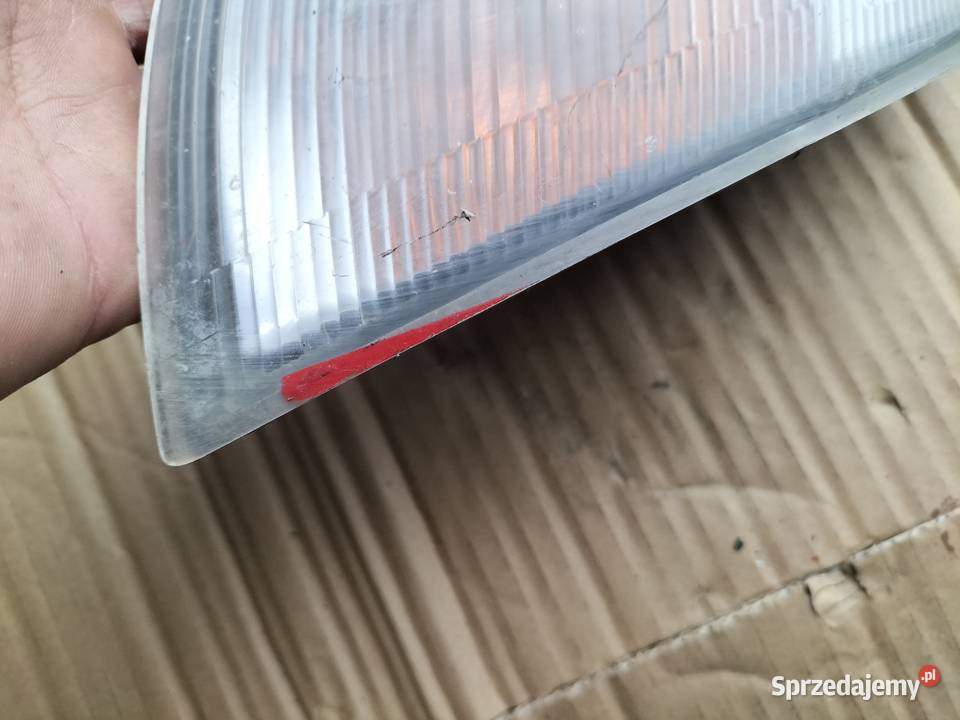 KIERUNKOWSKAZ MIGACZ LEWY Nissan Almera Lewe Kamień-Kolonia