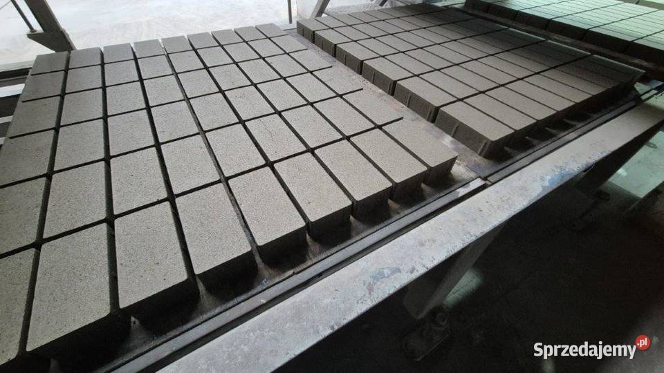 WIBROPRASA OMAG KOMPLETNY OBIEG SYSTEM REGAŁOWY sprzedam