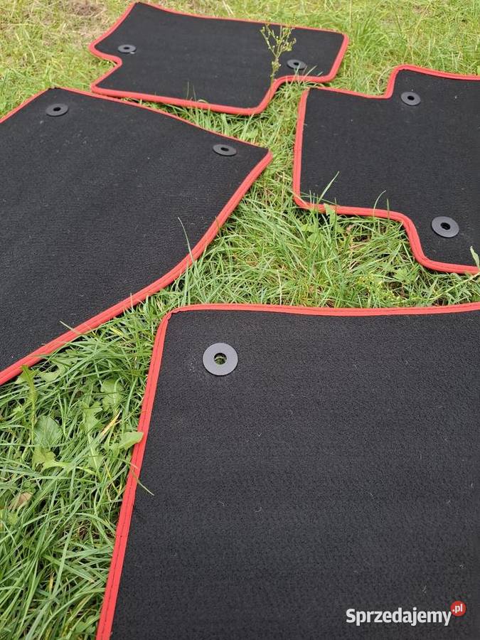 Beżowe dywaniki samochodowe welurowe z czerwoną Dywaniki mazowieckie sprzedam