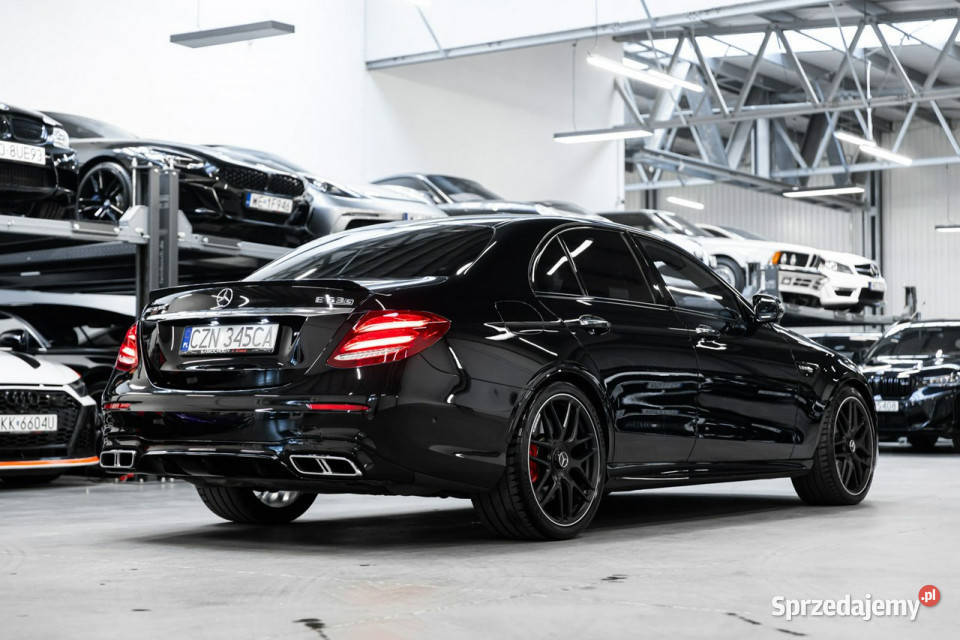 Mercedes E 63 AMG 63S 4 Matic Bezwypadkowy Węgrzce