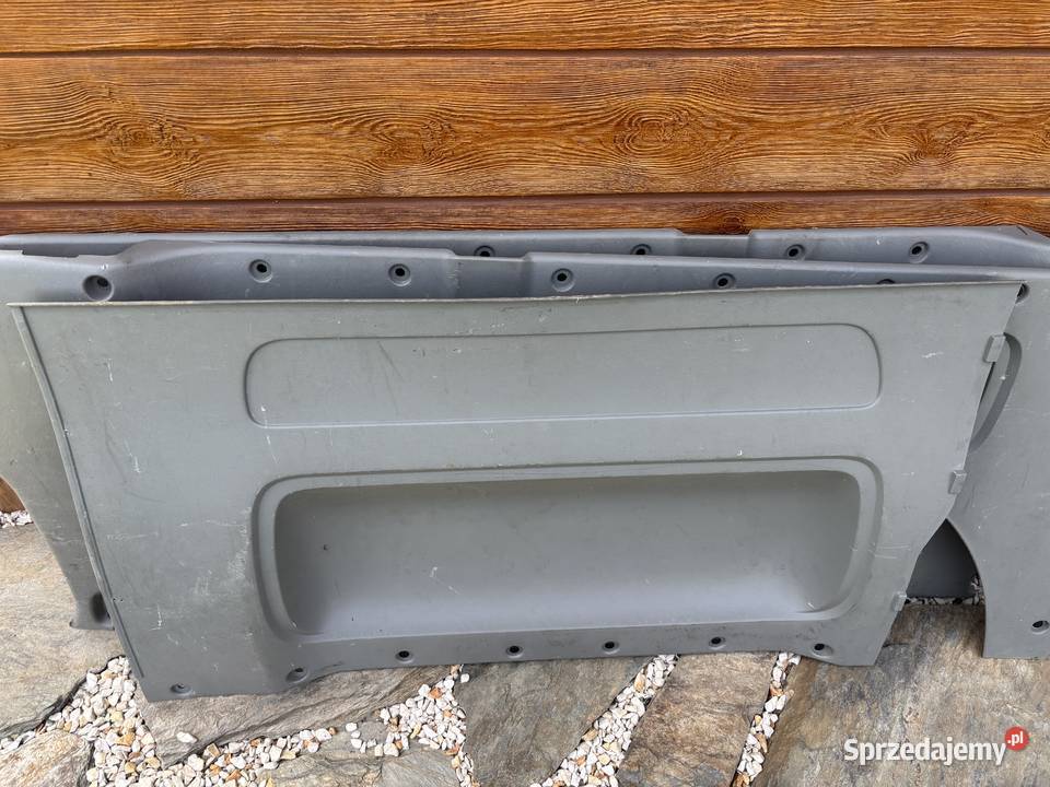 Ściana grodziowa plastiki renault trafic 2004r