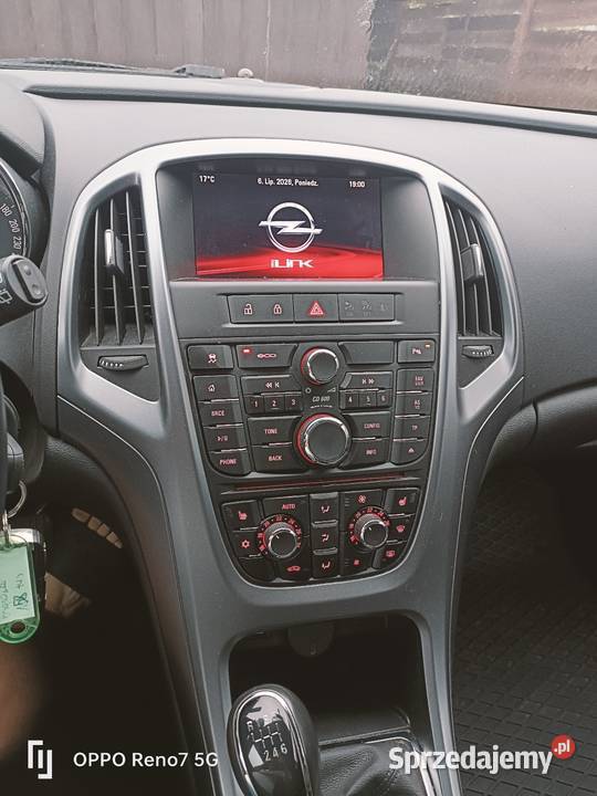 Opel Astra 2014 17 Diesel isofix Jastrowie