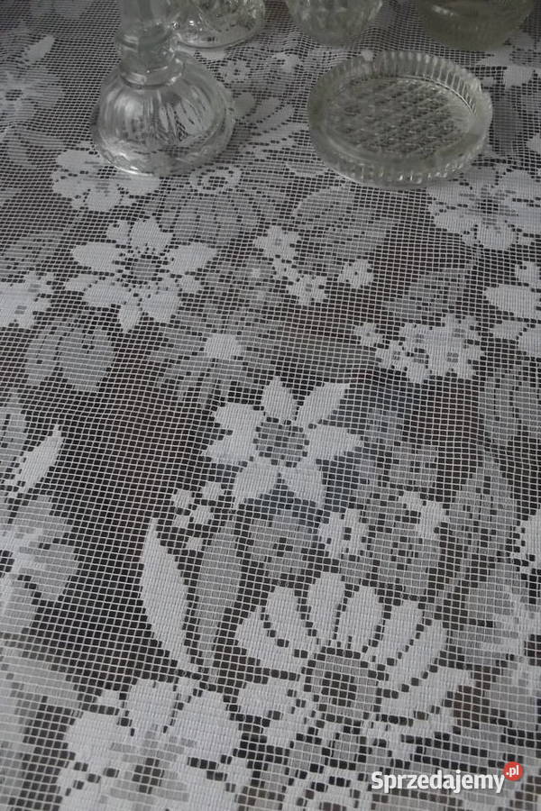 Trzy wazony2 popielniczki świecznik obrus 107138 Dom i Ogród Piekary Śląskie