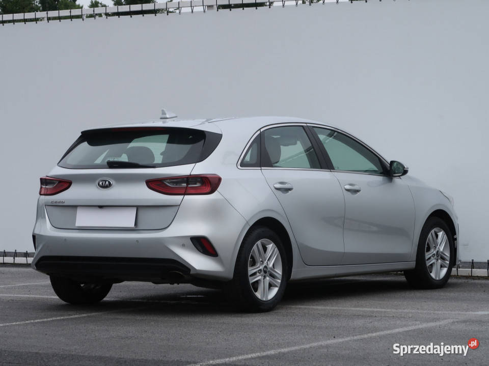Kia Ceed 16 CRDi Hatchback