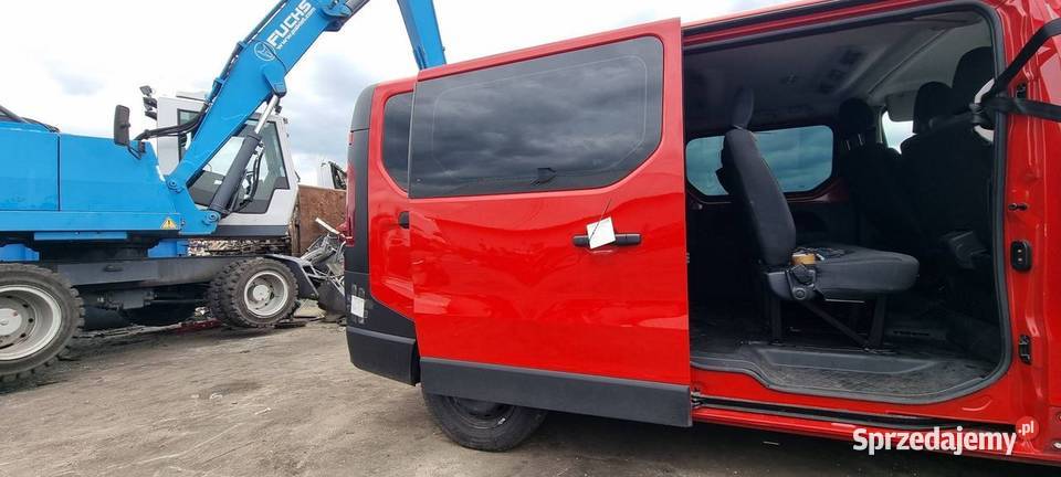 DRZWI PRZESUWNE PRAWE RENAULT TRAFIC III OVNNS Lipno