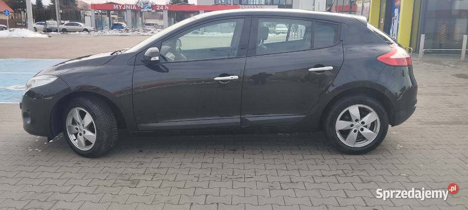 16 benzyna 6 biegów klimatronik nowy rozrząd tempomat Rzeszów