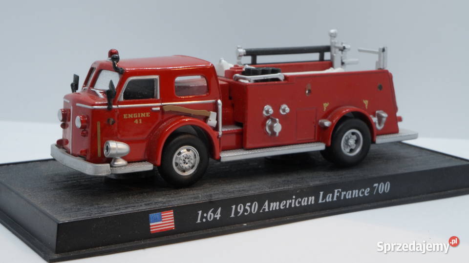 Samochód strażacki - LaFrance 700 (1:64) STRAŻ Del Prado