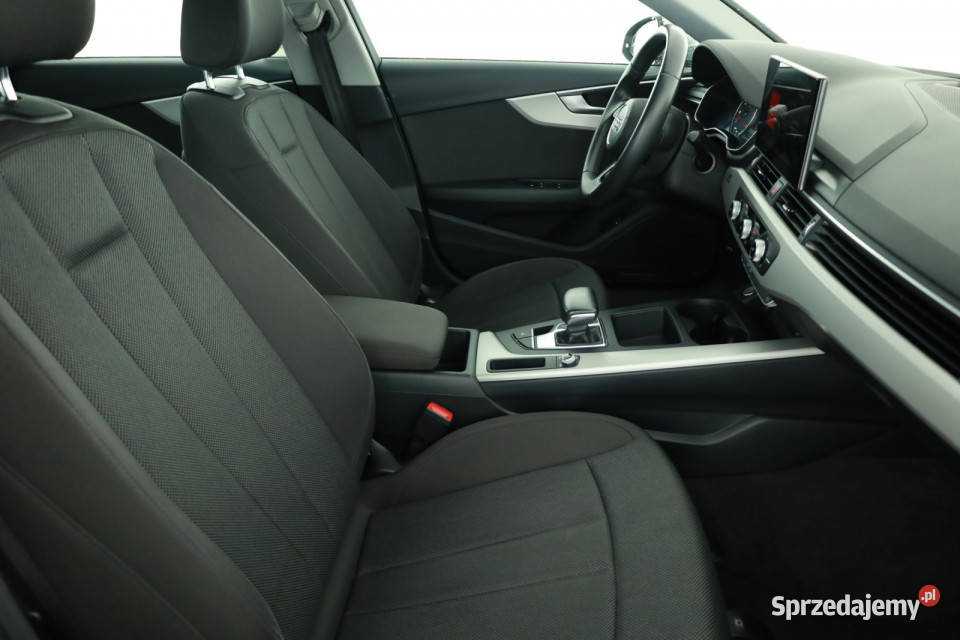 Audi A4 35 TFSI nawigacja Piaseczno
