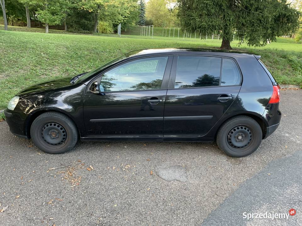 Volkswagen golf 5 benzyna Kielce sprzedam