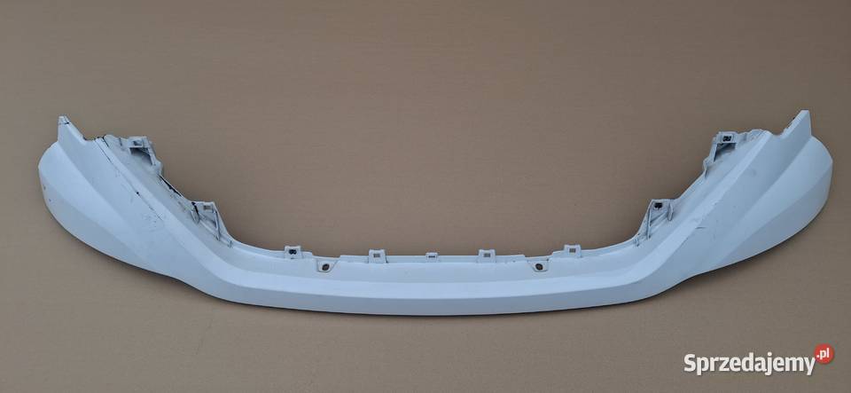 IVECO DAILY LIFT 19 GRILL LISTWA ATRAPA BLENDA Atrapy lubuskie Bieleń