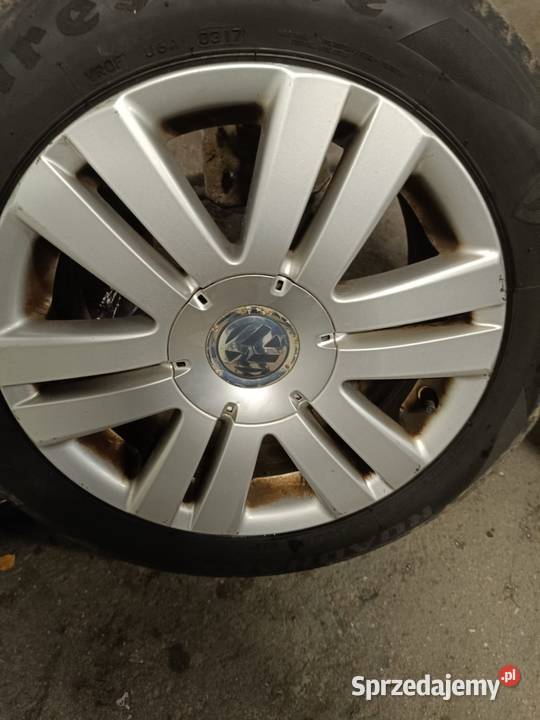 Alufelgi VW 16 opony 20555 R16 oryginał Opony i felgi łódzkie sprzedam