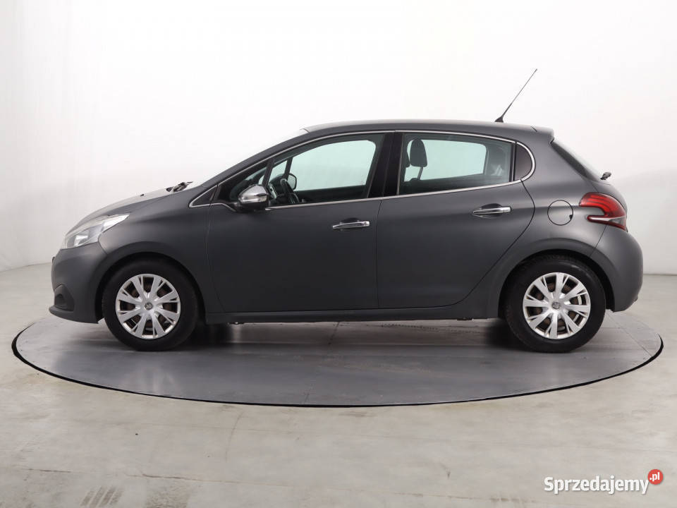Peugeot 208 12 PureTech Katowice