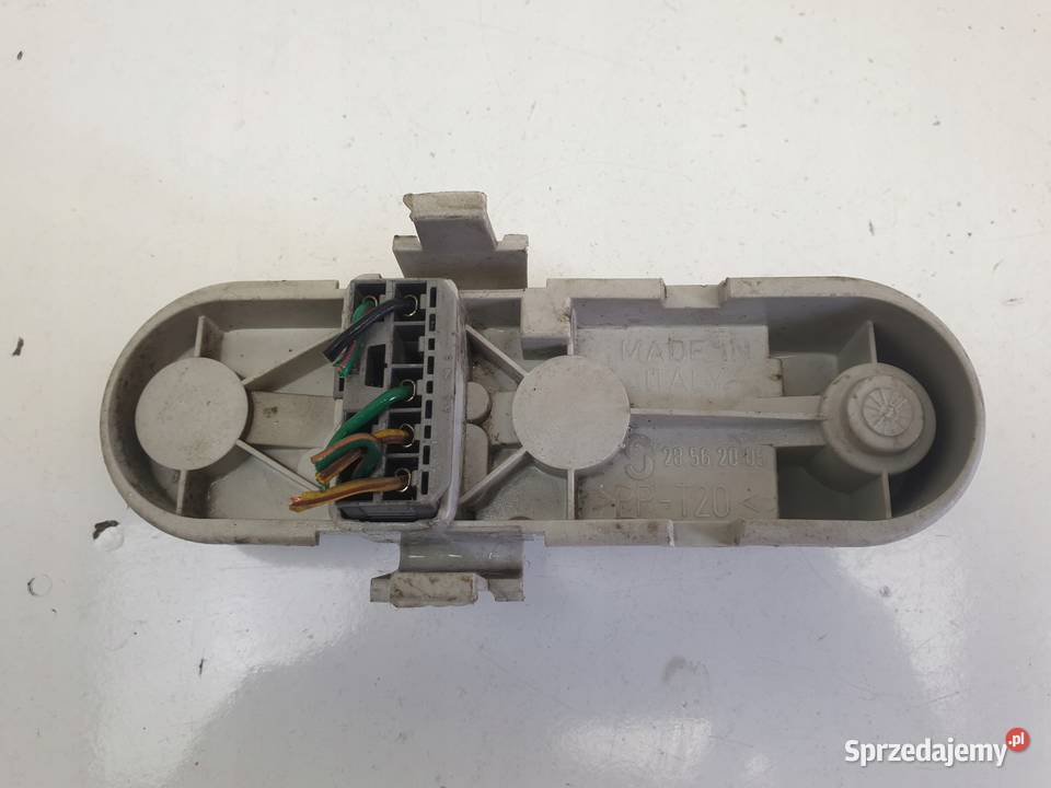 Volvo V40 WKŁAD LAMPY lewy tył KIEROWCY 28562005 osobowe Lampy tylne Janów