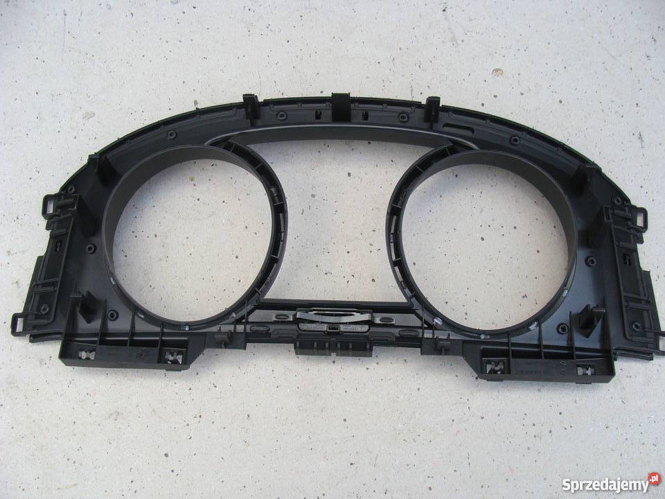 RAMKA OBUDOWA LICZNIKA VW GOLF VII 7 5G0857059 Wyposażenie wnętrza Wyposażenie wnętrza Goleniów sprzedam