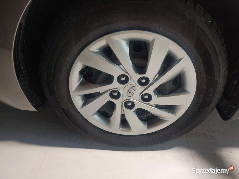 Hyundai Elantra 16 MPI 126 Salon VAT23 VI wspomaganie kierownicy Łódź sprzedam