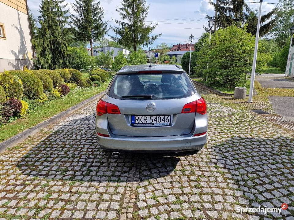 Opel Astra J 20 CDTI 160 SportTourer Ryglice sprzedam