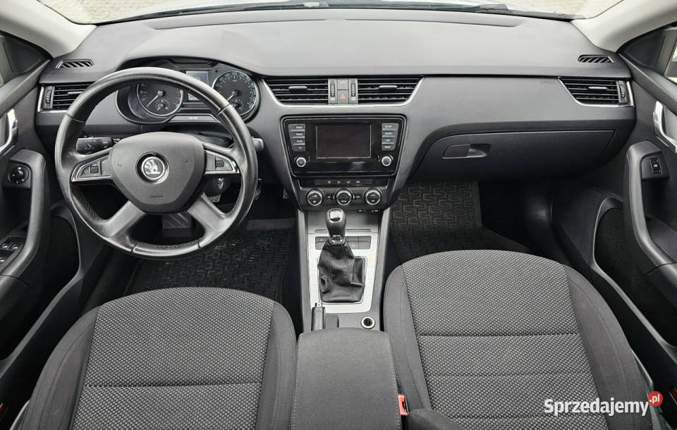koda Octavia 16TDI 105 Ambition 2014 Salon III wspomaganie kierownicy Kielce
