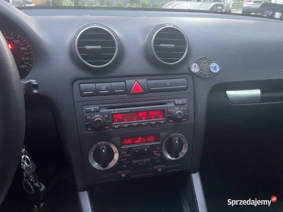 Audi a3 8p klimatronik 16 benzyna 220 przebiegu Busko-Zdrój
