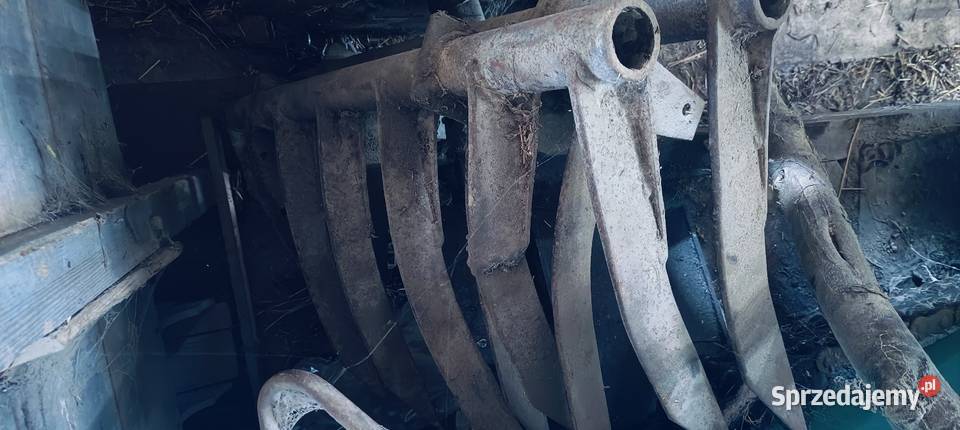 Cyklop ładowarka nieuszkodzony