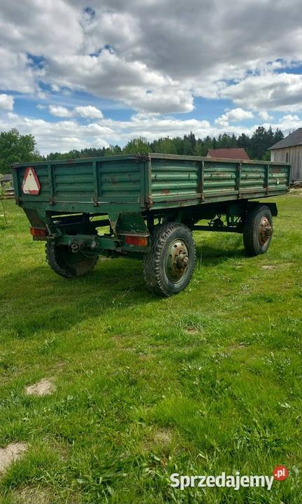 Przyczepa jednoosiowa rozrzutnik Autosan d50 Rozrzutniki obornika