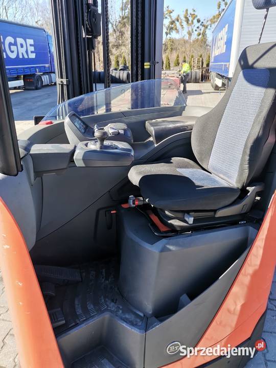 TOYOTA REACH TRUCK Malbork