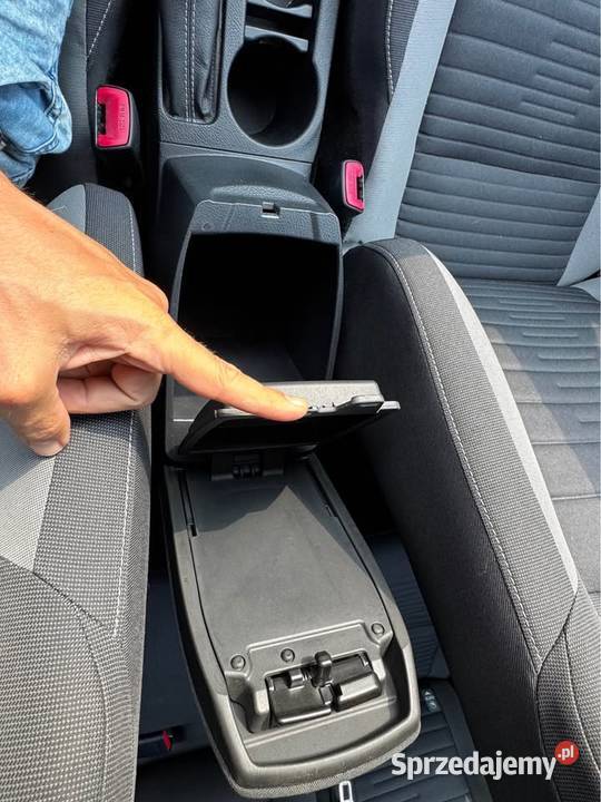 Toyota Auris II kombi 14D4D bogata wersja Łódź