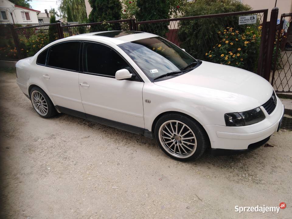 Passat B5 28 syncro Lpg Passat Małogoszcz sprzedam