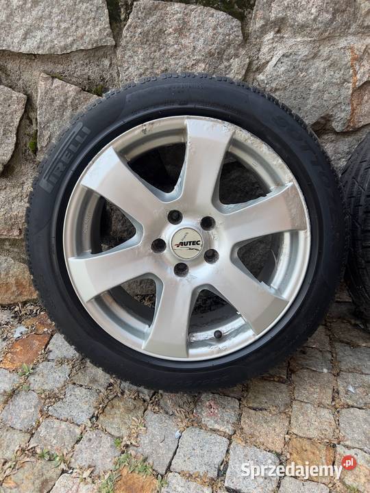 Komplet Pirelli Sottozero 22550 R17 felgi Samochodowe Szklarska Poręba