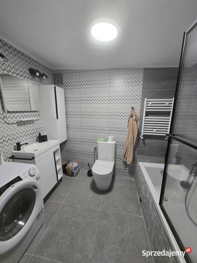 Kamienica w centrum 250 m2 piętra mieszkalne i Ostrowiec Świętokrzyski sprzedam