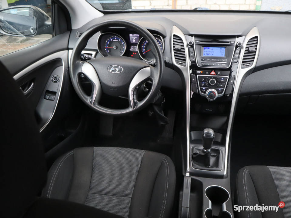 Hyundai i30 14 CVVT Samochody osobowe Katowice sprzedam