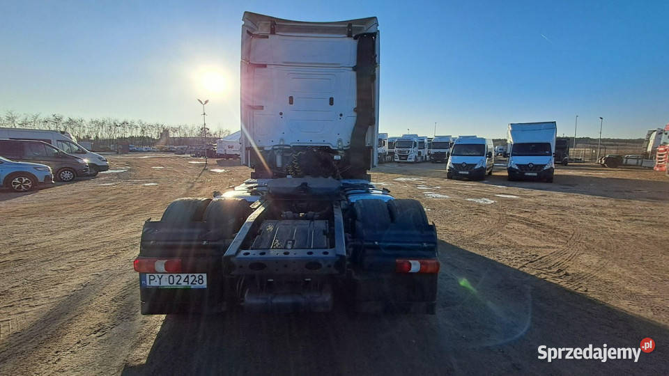 Mercedes Actros Komorniki