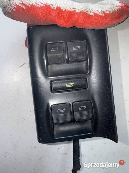 Przełącznik szyb Audi A4 B5