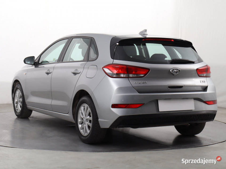Hyundai i30 15 DPI Hatchback śląskie Katowice