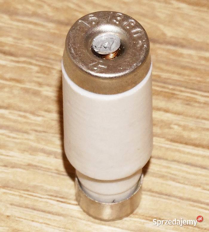 Wkładka bezpiecznikowa małogabarytowa 13 x 36 mm Zabezpieczenia i rozdzielnice śląskie Gliwice
