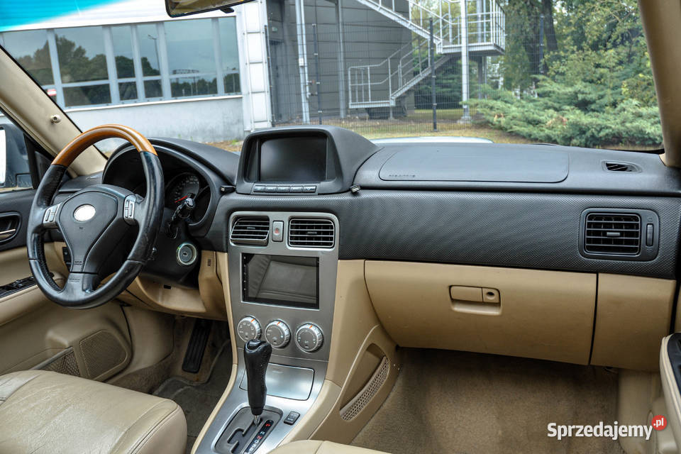 Subaru Forester 25T 230 LPG Automat Lift Skóry Wrocław