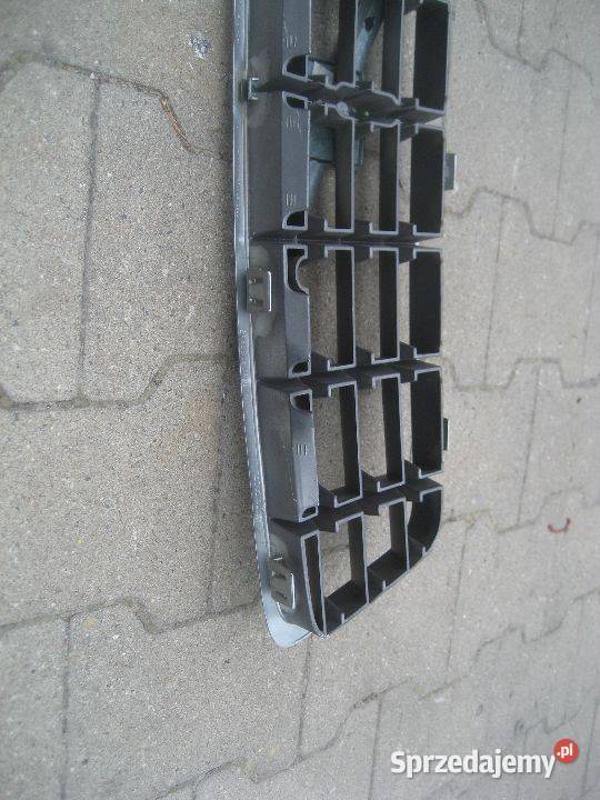 volvo xc70 xc 70 0004r atrapa grill 9190986 wielkopolskie Rakoniewice