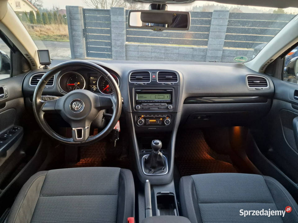 Volkswagen Golf NOWA DWUMASA bezwypadkowy bogate 1598cm3