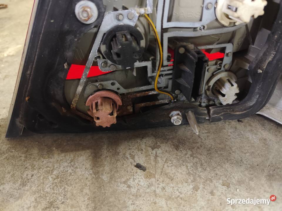 Mercedes w220 lampa prawy lewa tył osobowe Lampy tylne Kraśnik