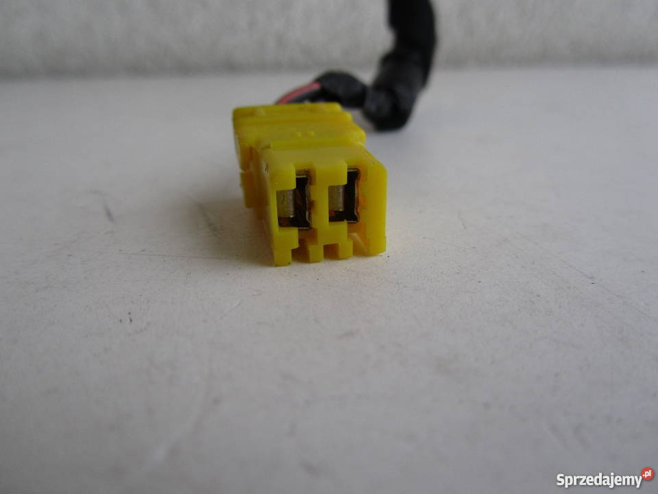 Wtyczki żeńskie głośników samochodowych kpl 2 Olecko