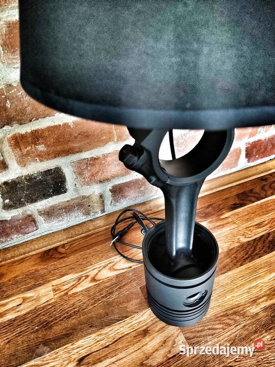 Lampka tłok korbowód z części samochodowych loft