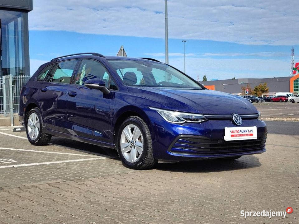 Volkswagen Golf 2023r Salon Bezwypadkowy FV23 Rok produkcji 2023 wielkopolskie Poznań sprzedam