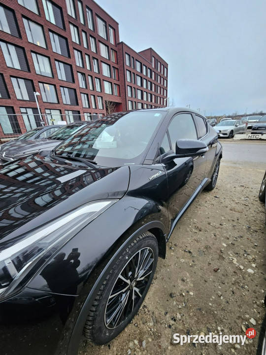 Toyota CHR Rok produkcji 2018 Sadlno