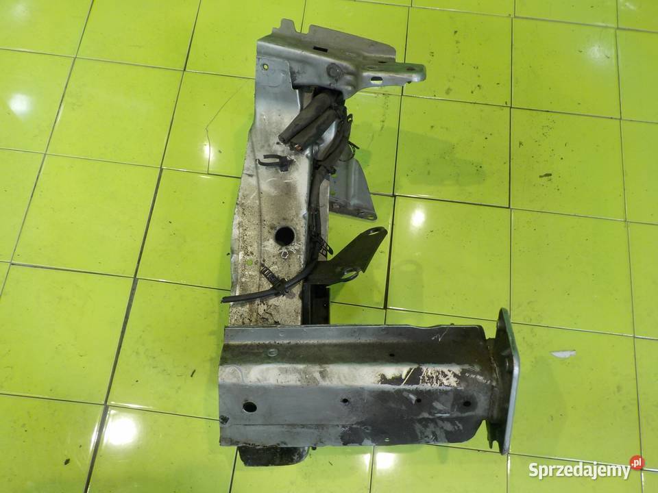 AUDI A4 B7 20 TFSI 07r 4D podluznica prawa przod Pozostałe Suków