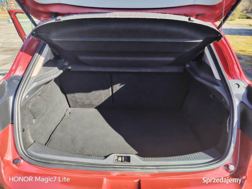 Megane 16 benzyna oryginalny lakier Megane Łask