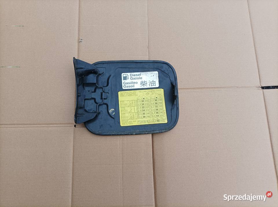 Klapka wlewu paliwa Audi a4 b5 Sedan Lift LZ5L Karoseria mazowieckie sprzedam
