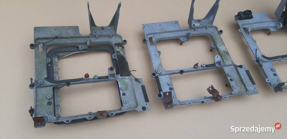 MERCEDES ATEGO RAMKA INSTALACJI ELEKTRYCZNEJ Pozostałe Części samochodowe Bieleń